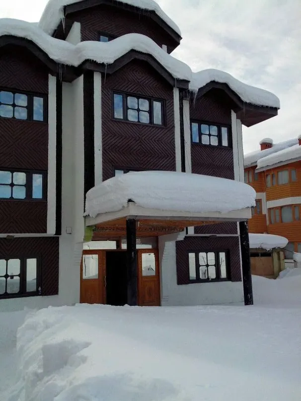 Hotel Gulmarg Inn